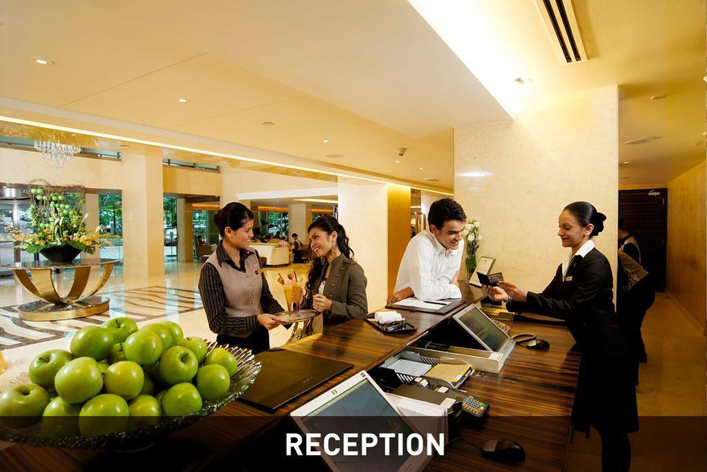 Impiana Klcc Hotel Куала Лумпур Екстериор снимка