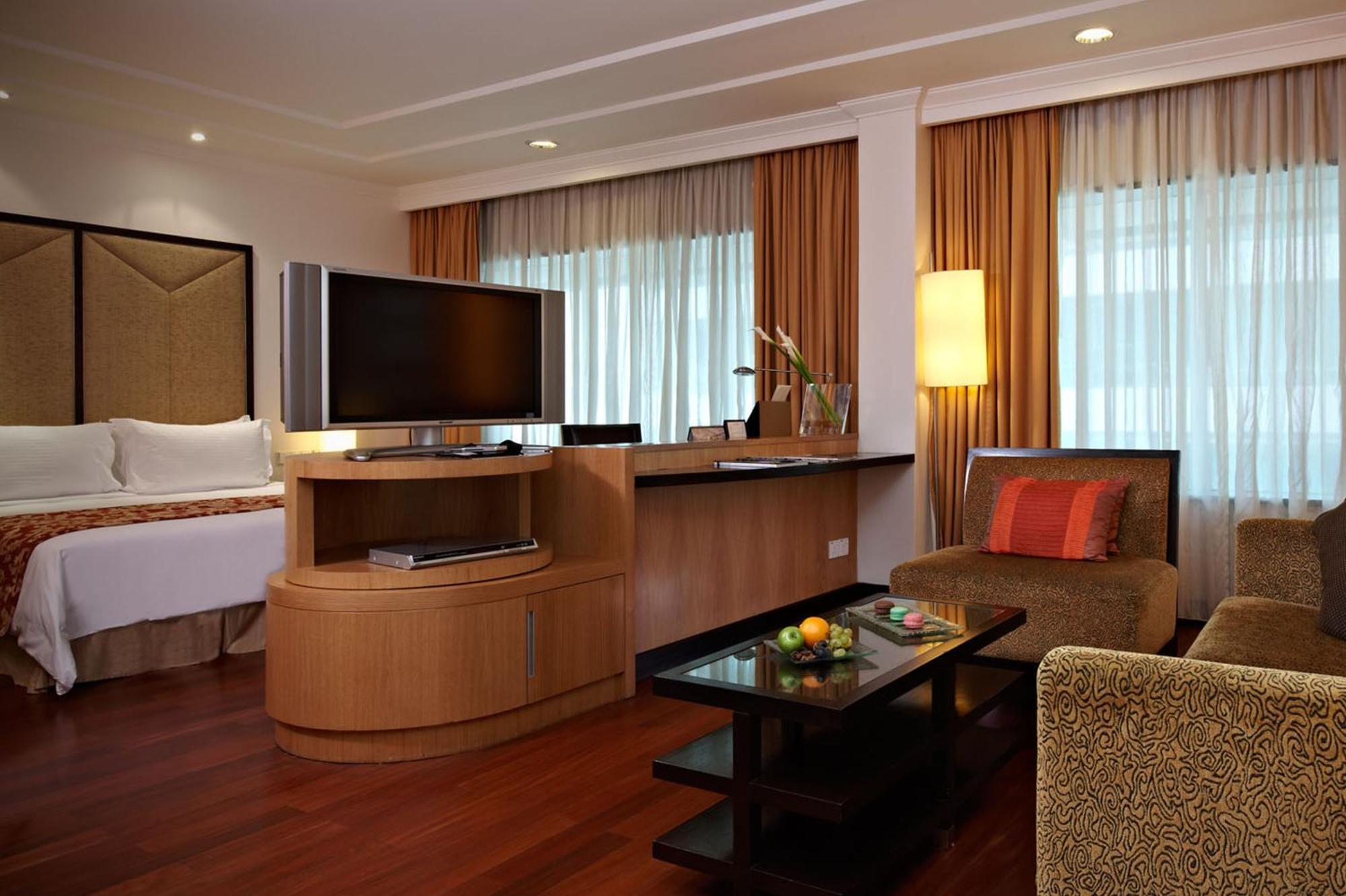 Impiana Klcc Hotel Куала Лумпур Екстериор снимка