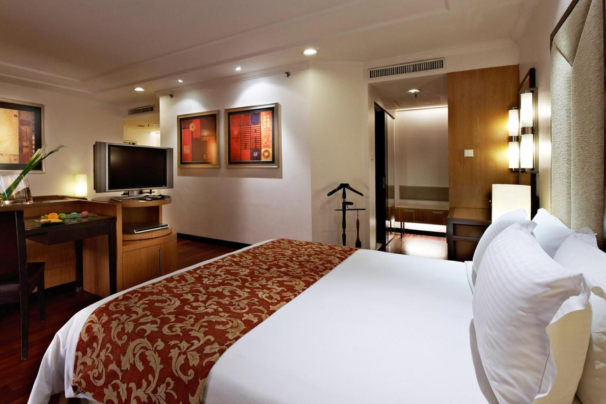 Impiana Klcc Hotel Куала Лумпур Екстериор снимка
